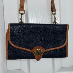 Vintage Dooney & Bourke crossbody purse/clutch